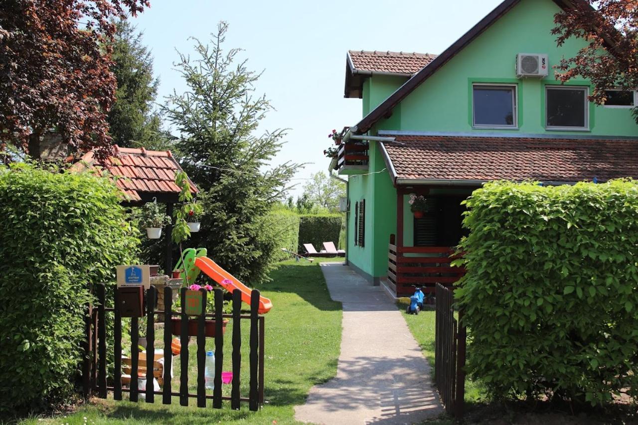 Ferienwohnung Blue Harmony Palić Exterior foto